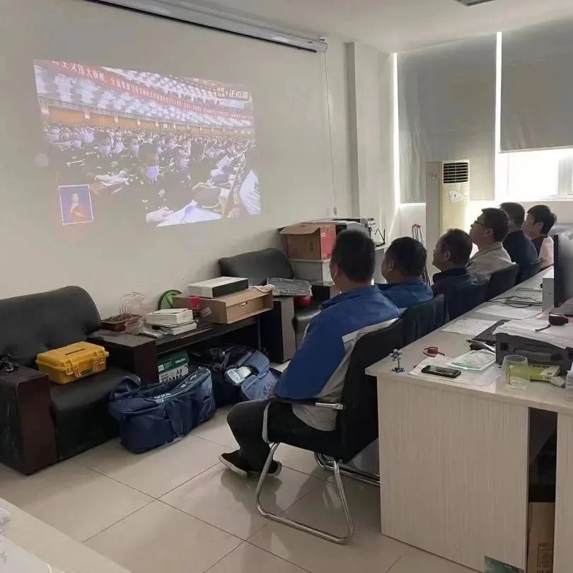 �����֡�(�й���)���޹�˾����