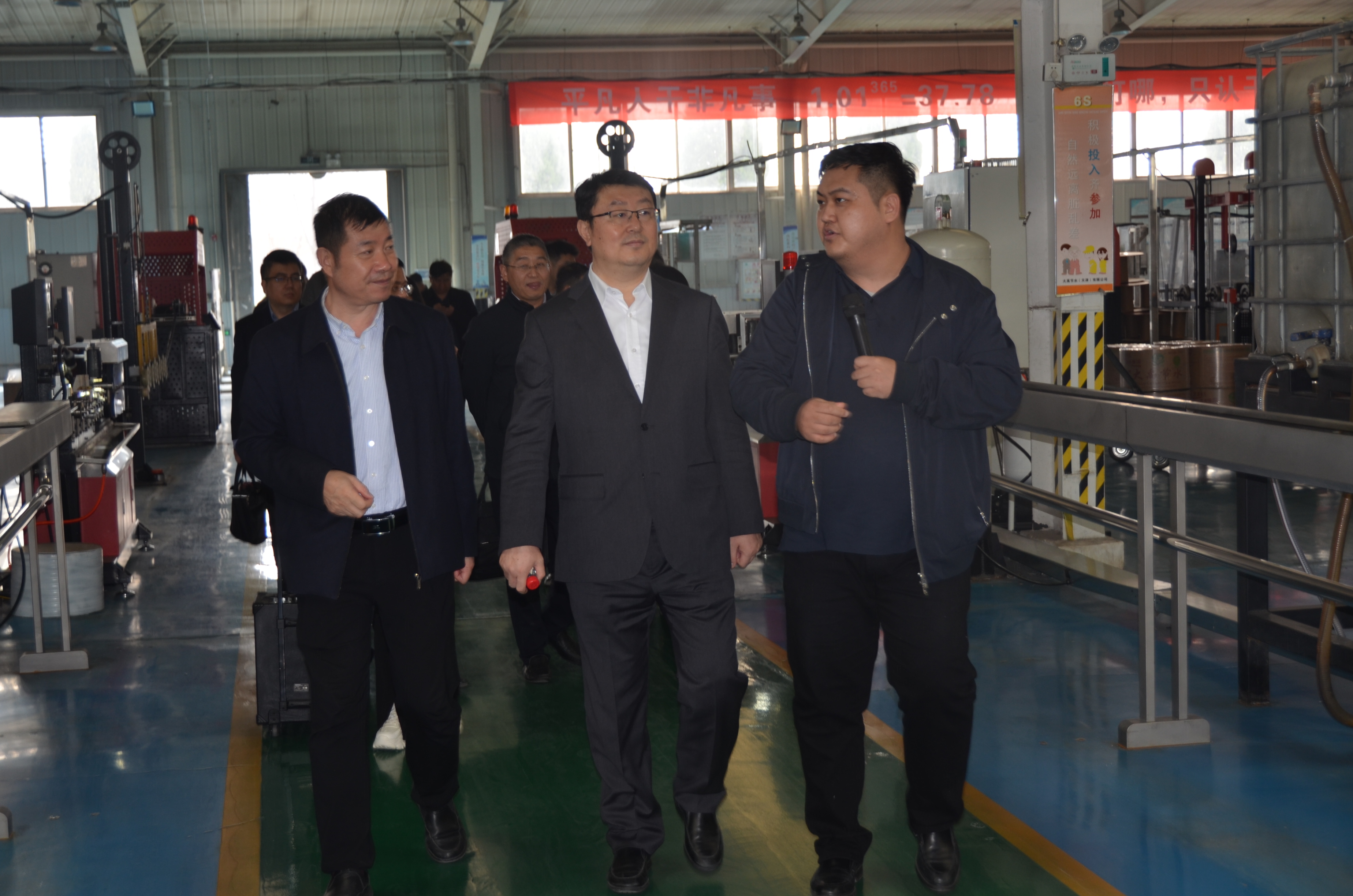 �����֡�(�й���)���޹�˾����